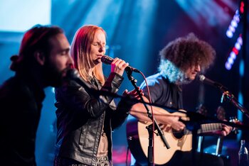 Melanie Mau &amp; Martin Schnella - Herzensangelegenheiten im Unplugged-Stil