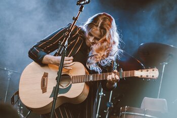 Hanne Kah - Singer-Songwriter